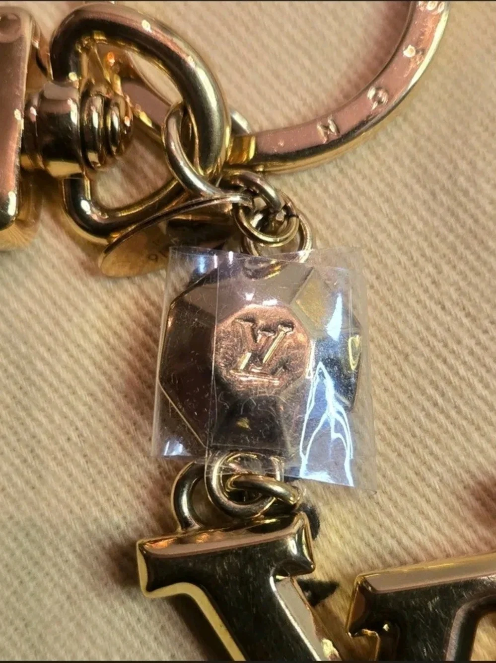 Louis Vuitton LV Facettes Key Holder / Bag Charm